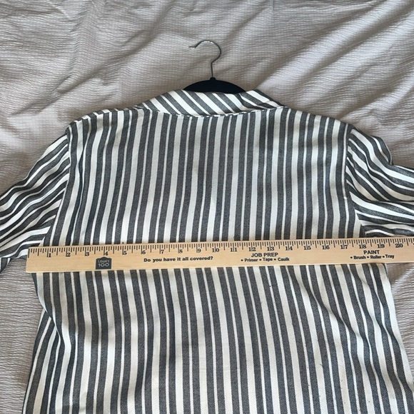 Sanctuary Womens Tomboy Shirt Gray Striped - Picture 6 of 7